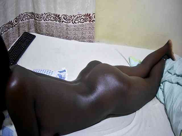 ebony-tasha1 webcam