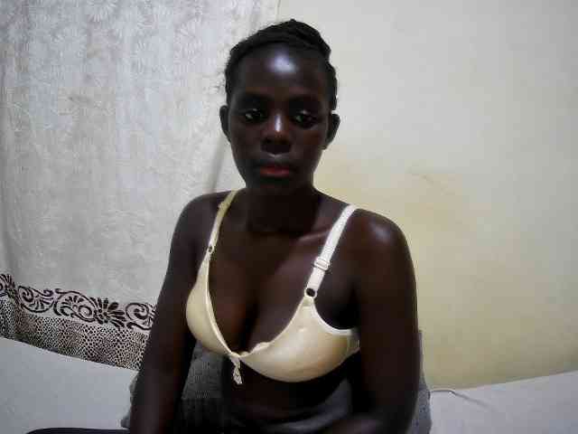 ebony-tasha1 webcam