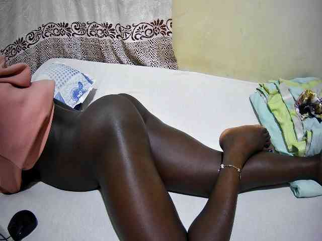 ebony-tasha1 webcam