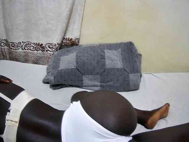 ebony-tasha1 webcam