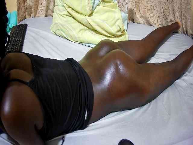 ebony-tasha1