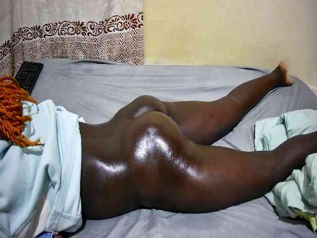 ebony-tasha1 webcam