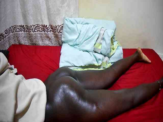 ebony-tasha1 webcam