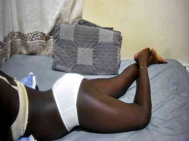 ebony-tasha1