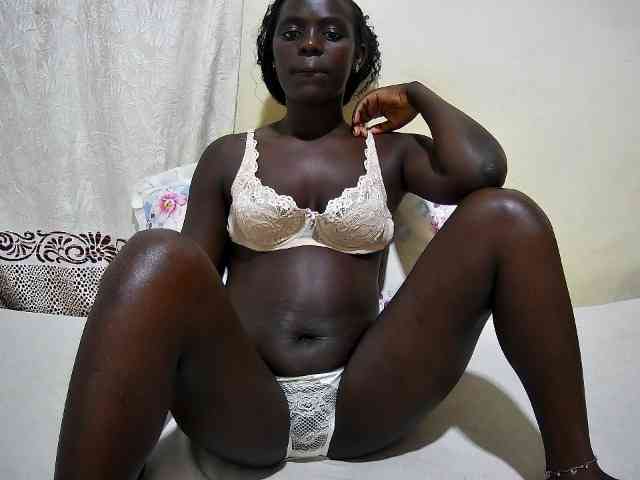 ebony-tasha1 webcam
