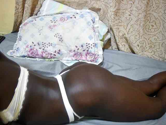 ebony-tasha1 webcam