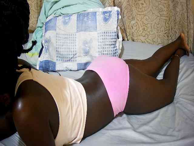 ebony-tasha1 webcam