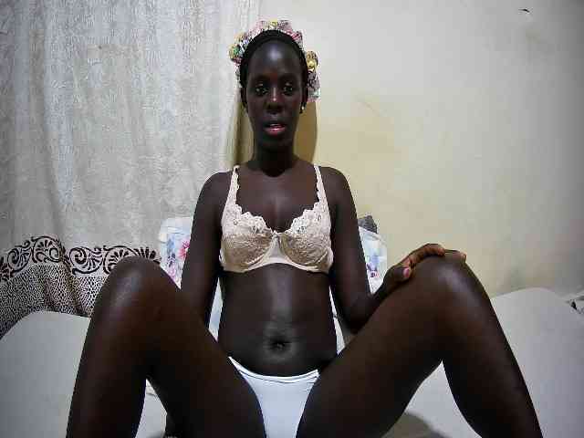 ebony-tasha1 webcam