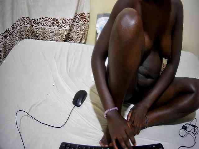 ebony-tasha1 webcam