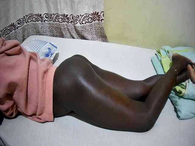 ebony-tasha1 webcam