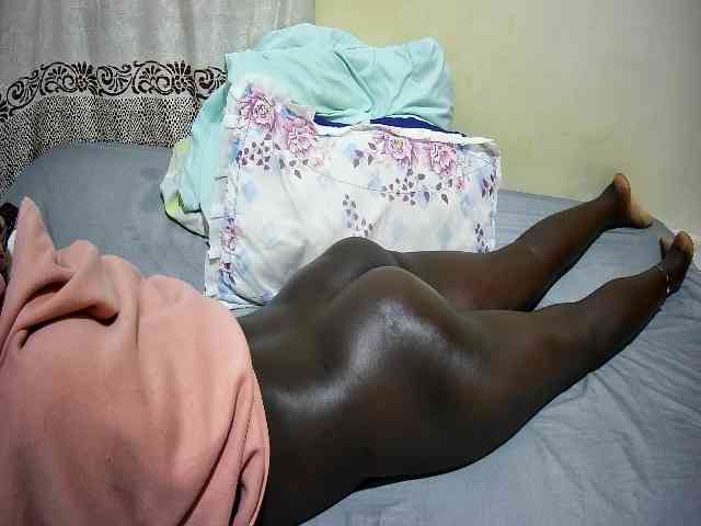 ebony-tasha1