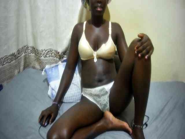 ebony-tasha1 webcam