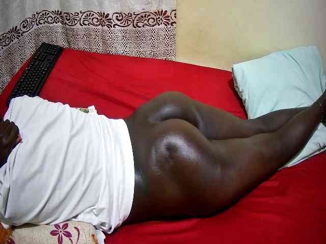 ebony-tasha1 webcam