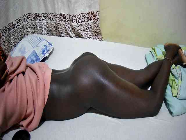 ebony-tasha1 webcam