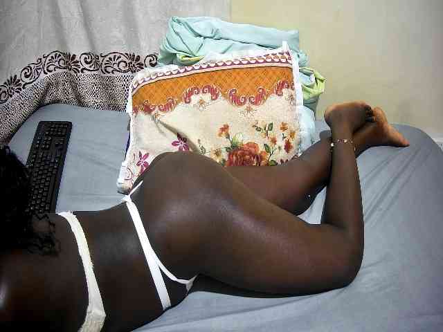 ebony-tasha1