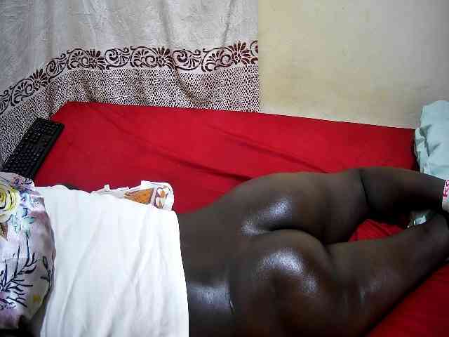 ebony-tasha1 Live Webcam on BongaCams