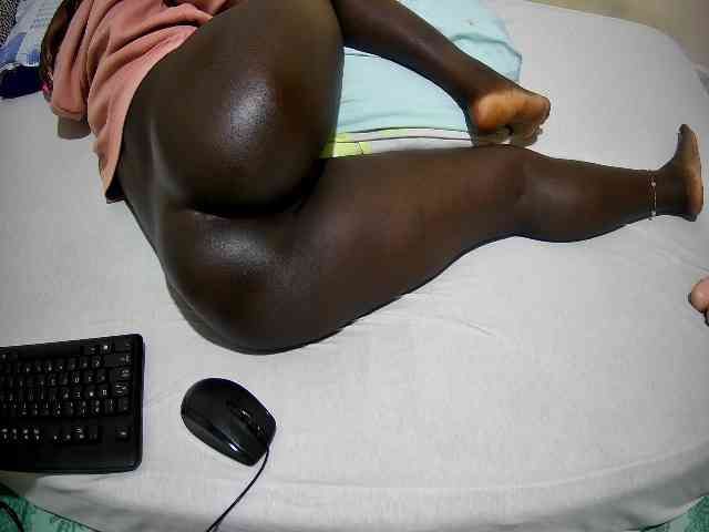 ebony-tasha1 webcam
