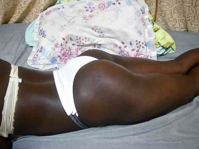 ebony-tasha1