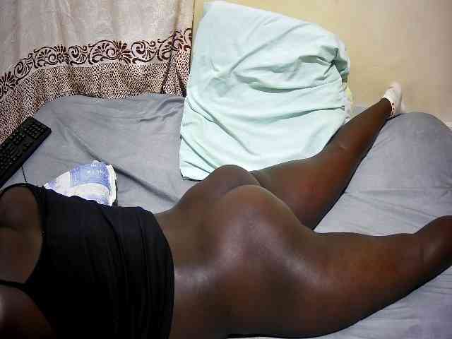 ebony-tasha1 webcam