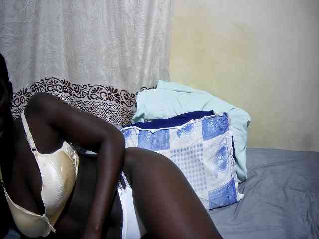 ebony-tasha1 webcam