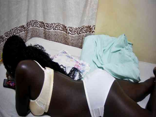 ebony-tasha1 webcam