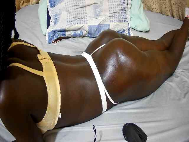 ebony-tasha1 webcam