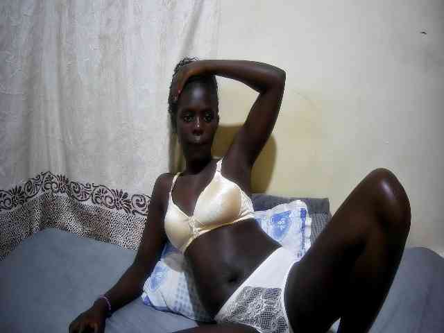 ebony-tasha1 webcam