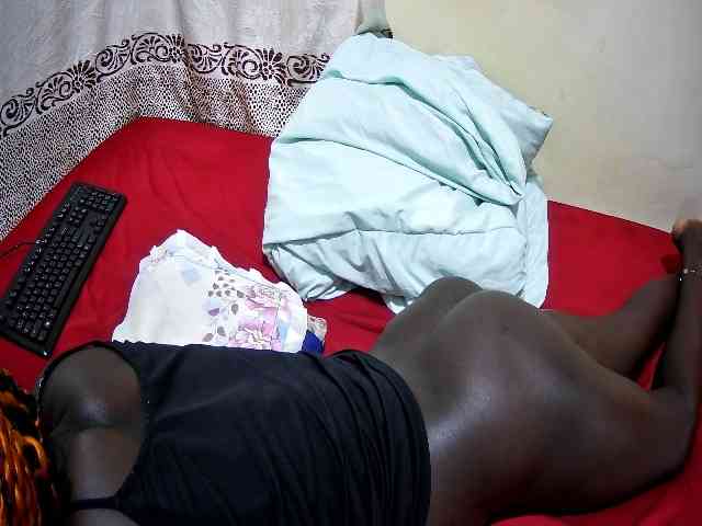 ebony-tasha1 webcam