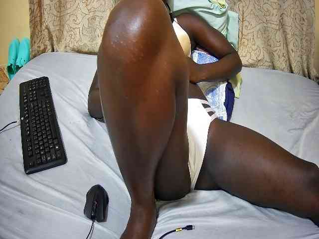 ebony-tasha1 webcam