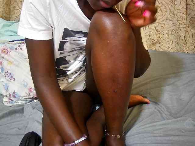 ebony-tasha1