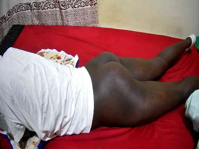 ebony-tasha1 webcam