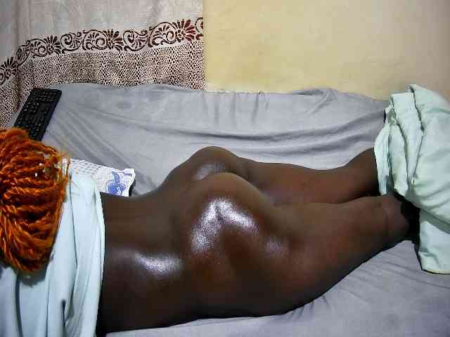 ebony-tasha1 webcam