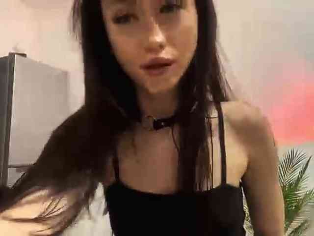 EstaChilvers webcam