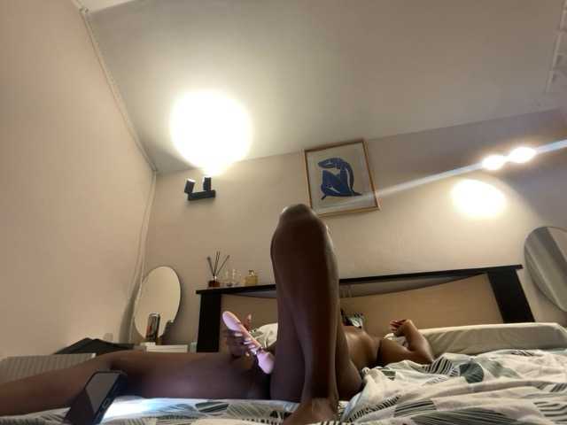  Black-Kitt chat room