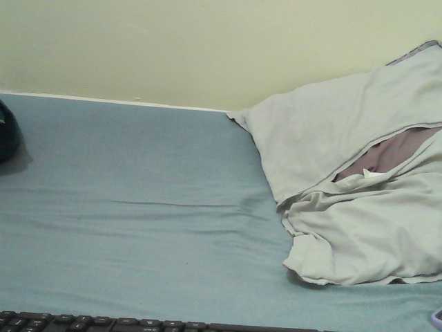 Mystiq-Ella live cam on BongaCams