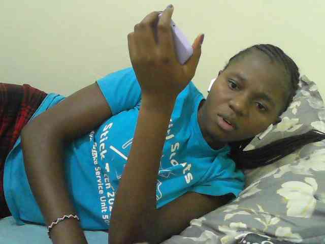 Mystiq-Ella webcam
