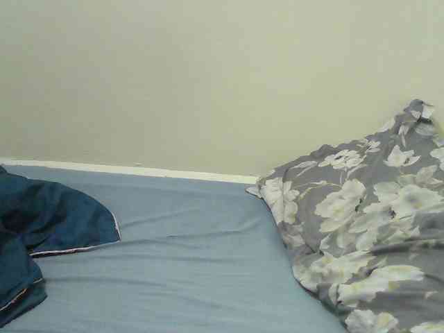 Mystiq-Ella Live Webcam on BongaCams