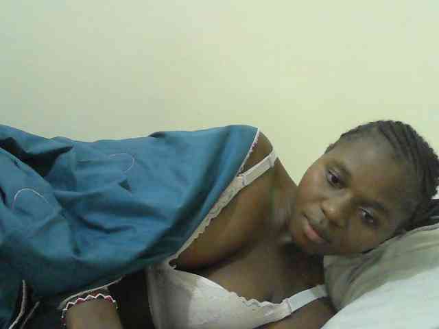 Mystiq-Ella webcam