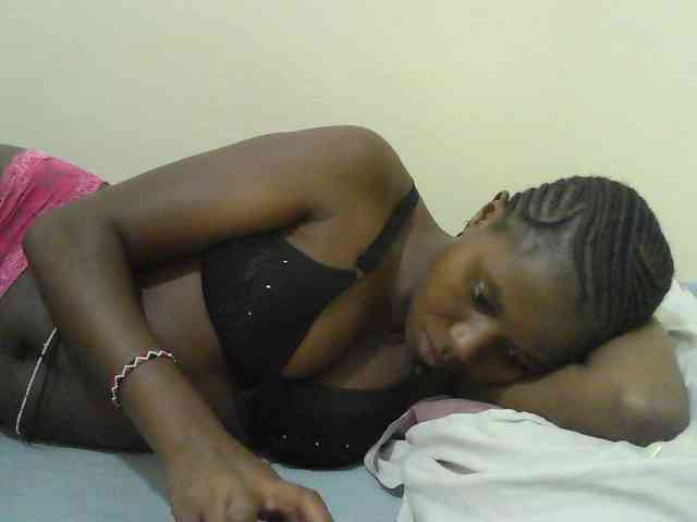 Mystiq-Ella webcam