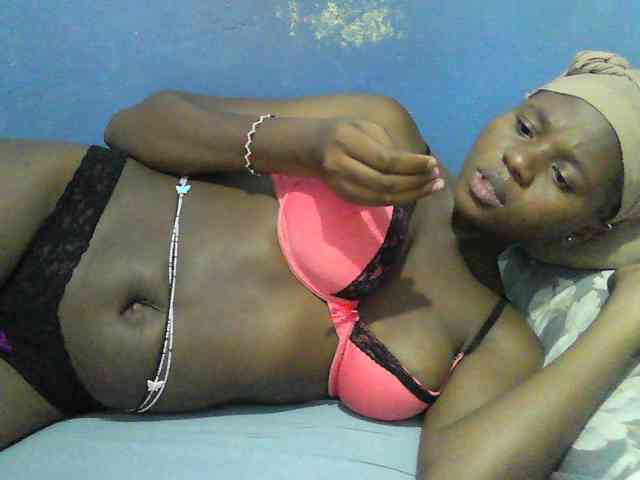 Mystiq-Ella webcam
