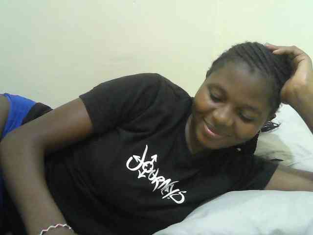Mystiq-Ella webcam