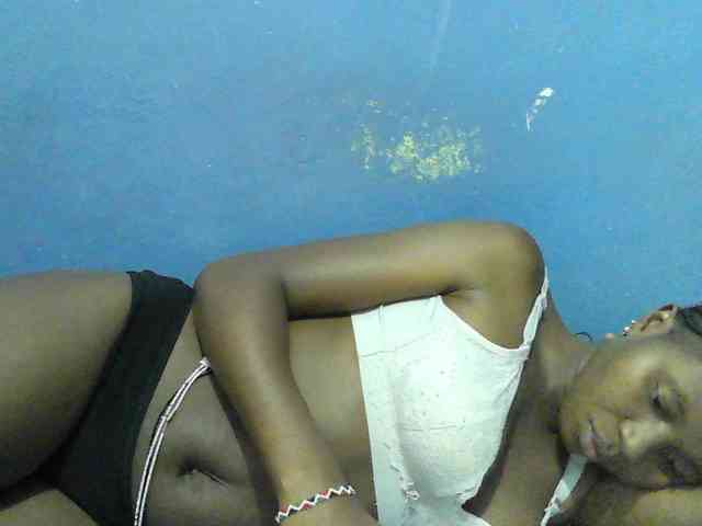 Mystiq-Ella webcam