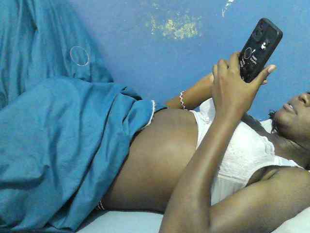 Mystiq-Ella webcam