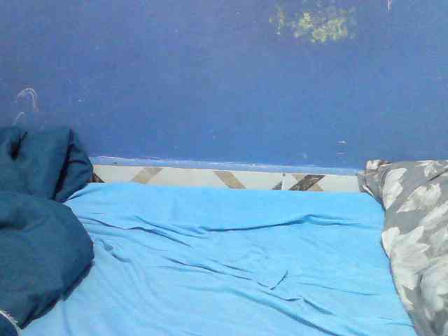 Mystiq-Ella webcam