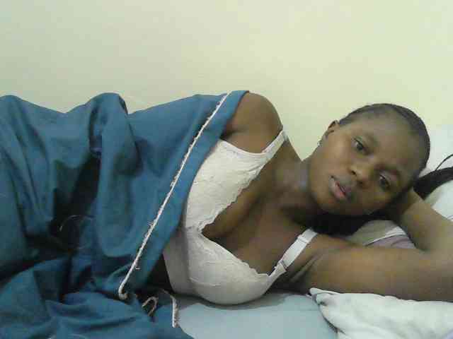 Mystiq-Ella webcam
