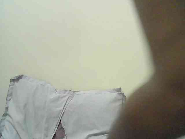 Mystiq-Ella webcam