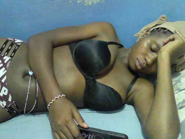 Mystiq-Ella webcam