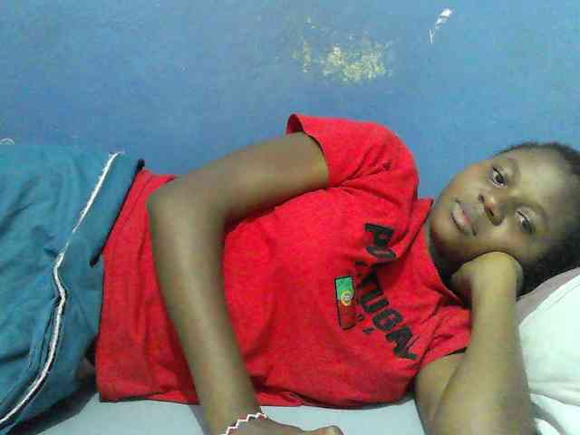 Mystiq-Ella webcam