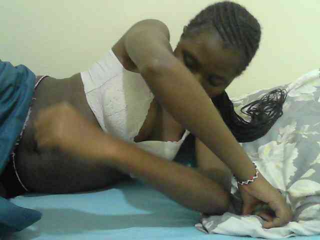 Mystiq-Ella webcam