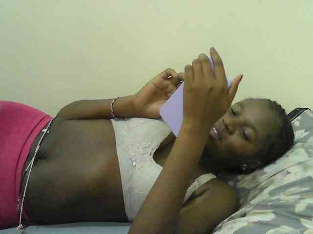 Mystiq-Ella webcam